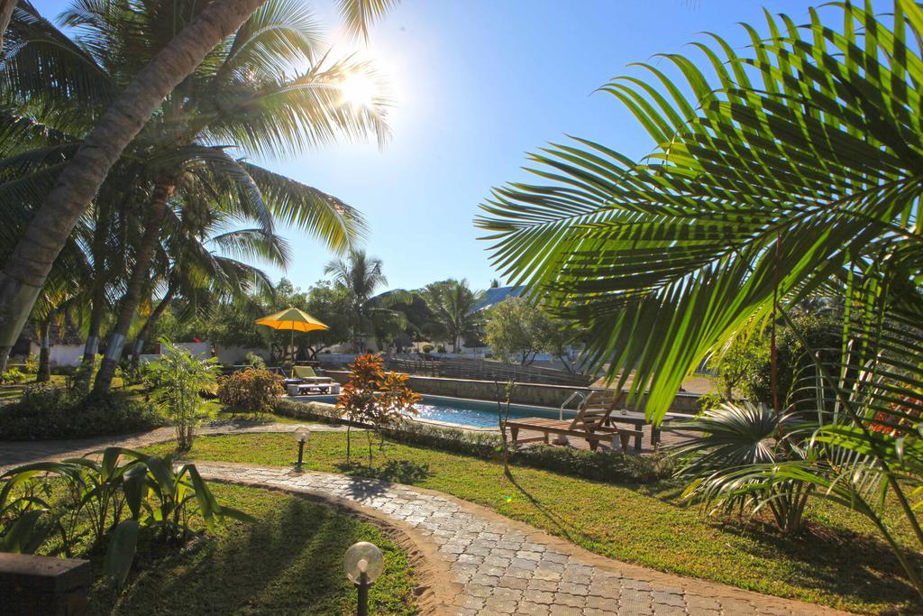 Ylang Hotel Ambondrona  Номер фото